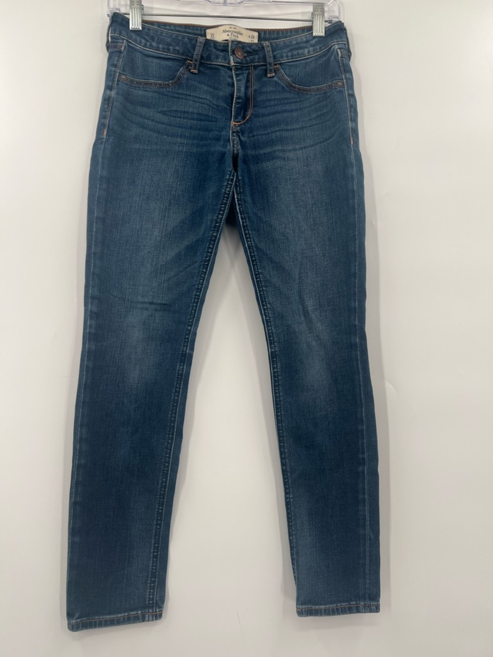 Size 26/27 Abercrombie & Fitch Women's Jegging in Dark Blue